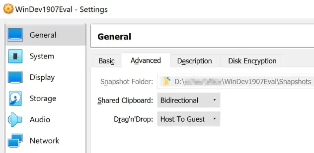 VirtualBox General settings with clipboard and drag-and-drop sharing enabled
